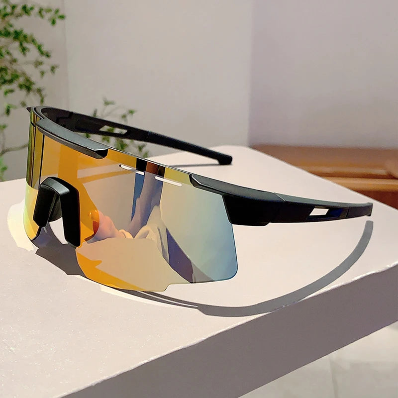 Trendy Anti-UV Cycling Sunglasses for Men & Women