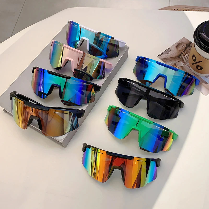 Trendy Anti-UV Cycling Sunglasses for Men & Women